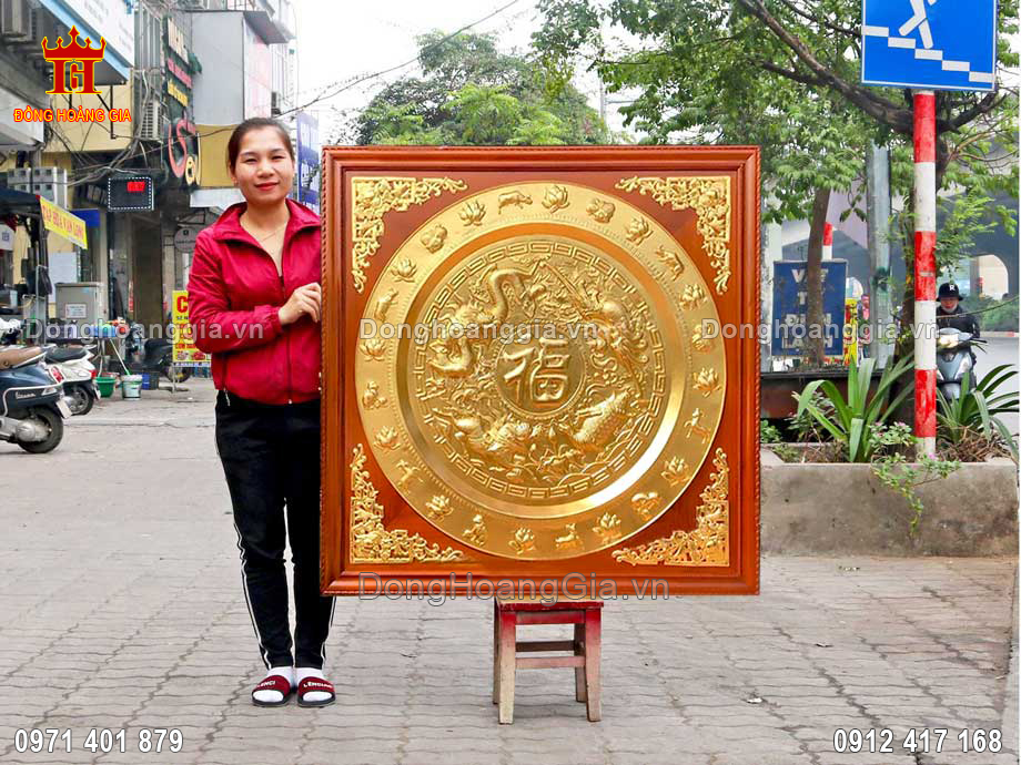 Bức tranh chữ phúc tứ linh được nghệ nhân của Hoàng Gia chế tác hoàn toàn thủ công truyền thống